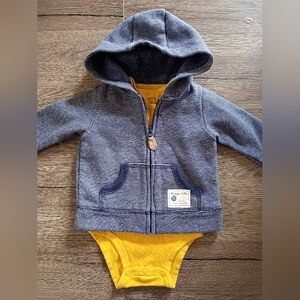Carter's Blue and Yellow Outfit Set
